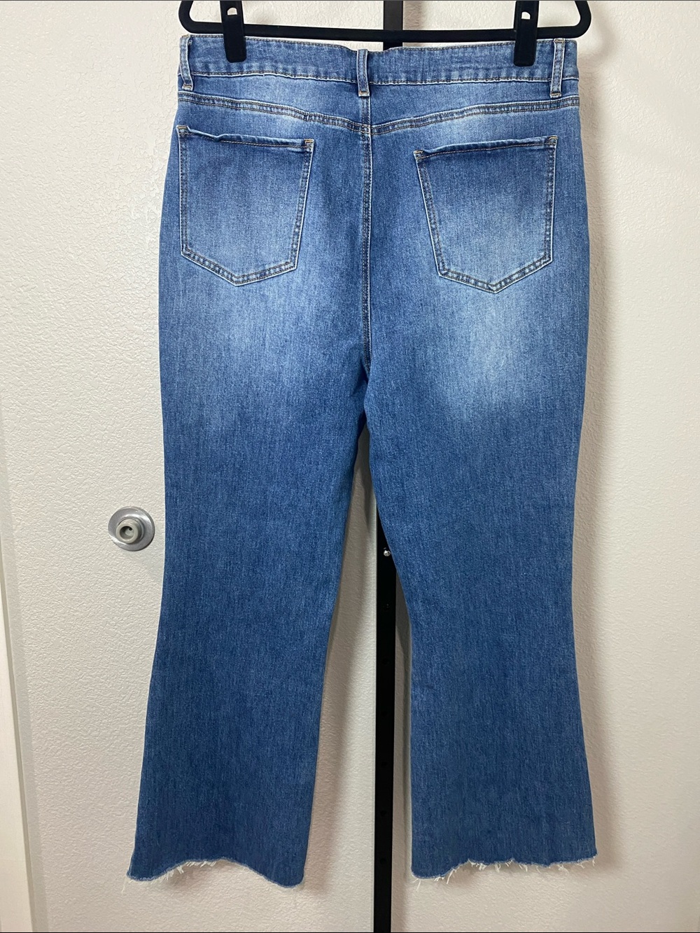 NYC Two-Tone Crop Flare Jeans in Blue size 15 juniors 18”waist 12”rise 28-29”L - Picture 2 of 3